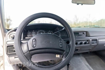 1997 Ford F-350 Regular Cab Long Bed - miniatura 43