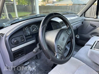 1997 Ford F-350 Regular Cab Long Bed - miniatura 8