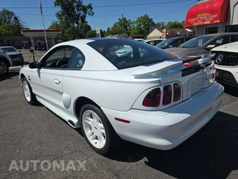 1997 Ford Mustang GT Coupe - miniatura 2