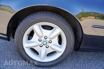 1997 Jaguar XK8 Convertible – miniatura 38