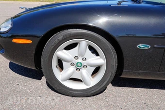 1997 Jaguar XK8 Convertible – miniatura 42