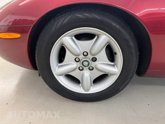 1997 Jaguar XK8 Convertible – miniatura 34