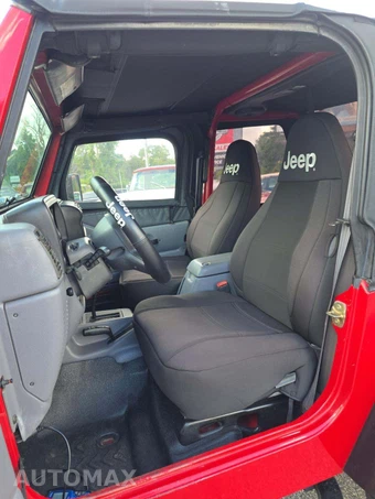 1997 Jeep Wrangler SE - miniatura 3