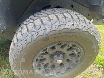 1997 Jeep Wrangler SE - miniatura 10