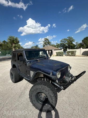 1997 Jeep Wrangler Sport - miniatura 5