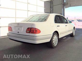 1997 Mercedes-Benz E 320 – miniatura 4