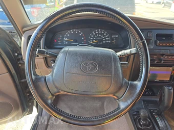 1997 Toyota 4Runner SR5 – miniatura 10