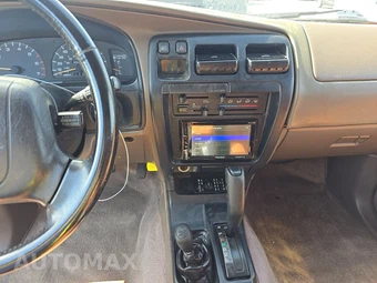 1997 Toyota 4Runner SR5 – miniatura 11