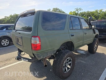 1997 Toyota 4Runner SR5 – miniatura 4