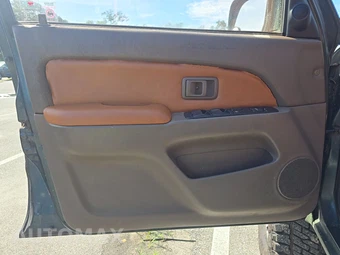 1997 Toyota 4Runner SR5 – miniatura 9