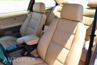 1998 BMW 3 Series Coupe 323is - miniatura 17