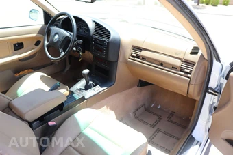 1998 BMW 3 Series Coupe 323is - miniatura 23