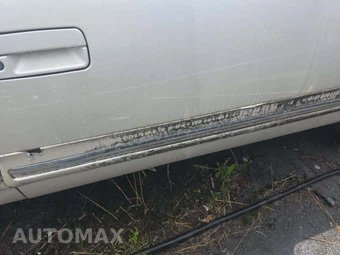 1998 Cadillac DeVille (CMI) – miniatura 29