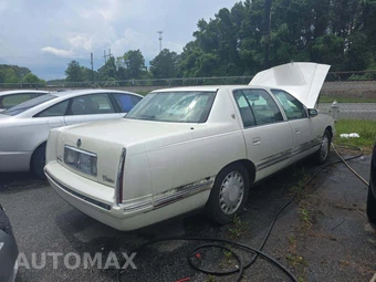 1998 Cadillac DeVille (CMI) – miniatura 3