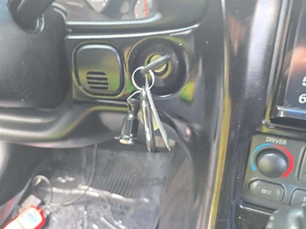 1998 Chevrolet Corvette Coupe 1SA - miniatura 5