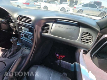 1998 Chevrolet Corvette Coupe 1SA - miniatura 18