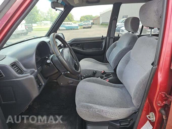 1998 Chevrolet Tracker - miniatura 3