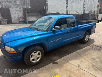 1998 Dodge Dakota Sport Extended Cab Long Bed — samochód z USA z aukcji Manheim, oferta Kup Teraz w AUTOMAX