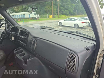 1998 Dodge Ram Cargo Van 1500 127.6" WB – miniatura 18