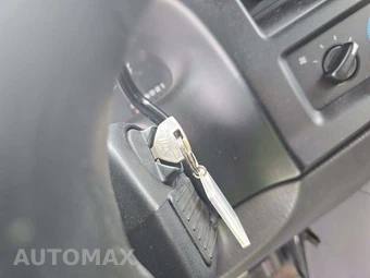 1998 Dodge Ram Cargo Van 1500 127.6" WB – miniatura 8