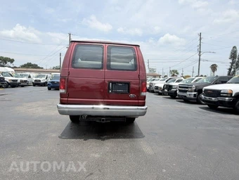 1998 Ford E-350 Club Wagon XLT 138.0" WB - miniatura 6