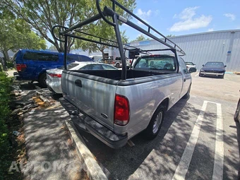 1998 Ford F-150 XL Regular Cab Long Bed – miniatura 3