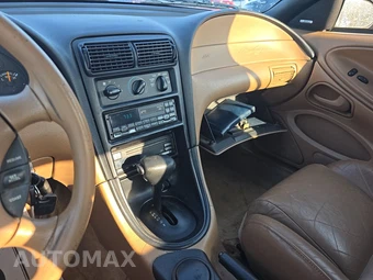 1998 Ford Mustang GT Convertible – miniatura 11