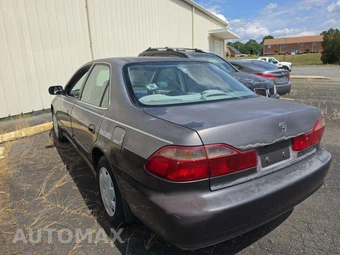 1998 Honda Accord Sedan LX – miniatura 2