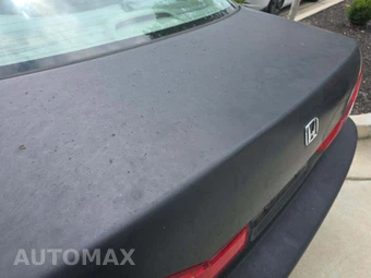 1998 Honda Accord Sedan LX w/ABS - miniatura 38