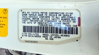1998 Lexus LS 400 – miniatura 32