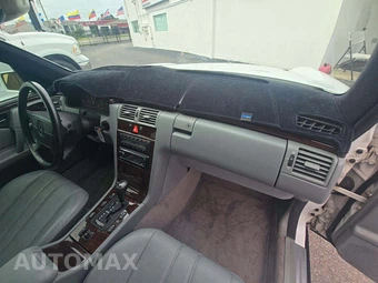 1998 Mercedes-Benz E 300 Sedan – miniatura 19