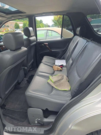 1998 Mercedes-Benz ML 320 - miniatura 13