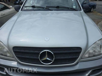 1998 Mercedes-Benz ML 320 - miniatura 22