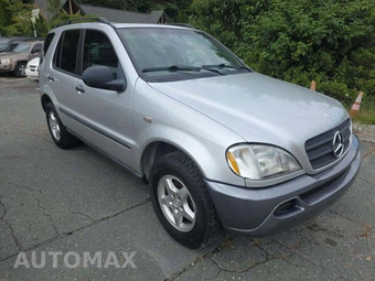 1998 Mercedes-Benz ML 320 - miniatura 4
