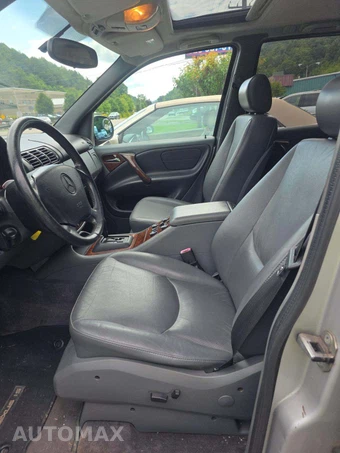 1998 Mercedes-Benz ML 320 - miniatura 6