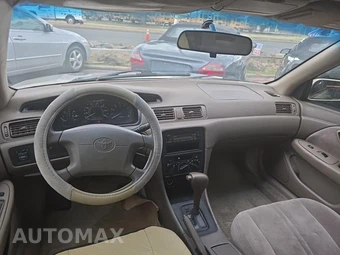 1998 Toyota Camry LE – miniatura 14