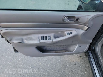 1999 Audi A4 1.8T Sedan – miniatura 9