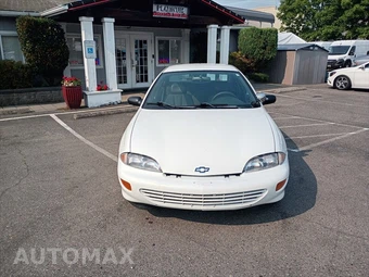1999 Chevrolet Cavalier Sedan - miniatura 2