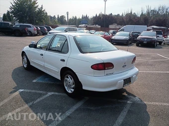 1999 Chevrolet Cavalier Sedan - miniatura 8