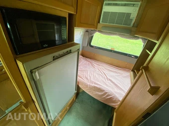 1999 Chevrolet Express G3500 RV Cutaway 1SA 9500 GVWR - miniatura 12