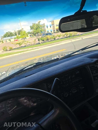 1999 Chevrolet Suburban K1500 - miniatura 21