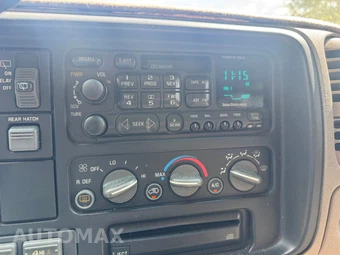 1999 Chevrolet Tahoe - miniatura 11