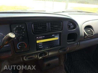 1999 Dodge Ram 1500 Extended Cab Medium Bed – miniatura 9