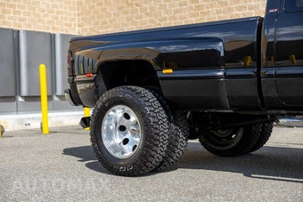 1999 Dodge Ram 3500 Extended Cab Long Bed DRW - miniatura 9