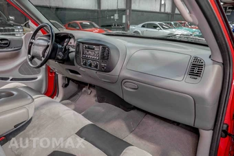 1999 Ford F-150 SVT Lightning Regular Cab Medium Bed - miniatura 17