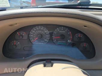 1999 Ford Mustang GT Convertible – miniatura 12