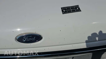 1999 Ford Super Duty E-350 Wagon XLT 138.0" WB - miniatura 21