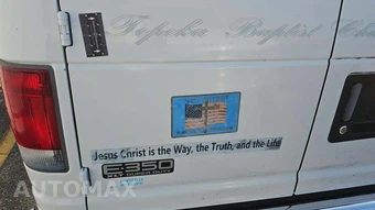 1999 Ford Super Duty E-350 Wagon XLT 138.0" WB - miniatura 35