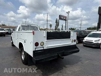 1999 Ford Super Duty F-350 Cab Chassis XL Regular Cab DRW - miniatura 7