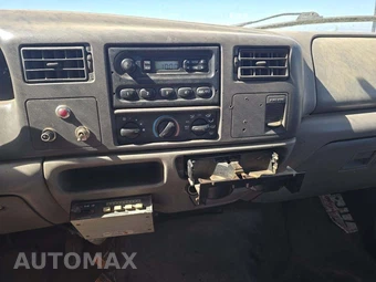 1999 Ford Super Duty F-450 Cab Chassis XL Regular Cab DRW - miniatura 10